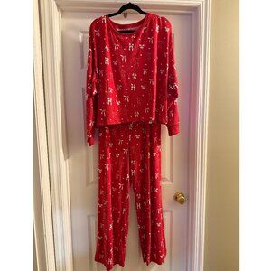 Never-worn NEW AE Luxe Plush Long-Sleeve & Pant PJ Set Size XL